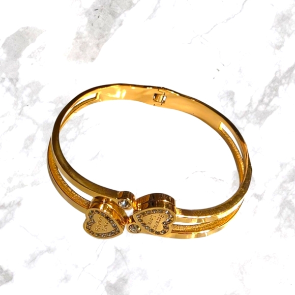 No brand Jewelry - Double Hearts Gold Tone Bracelet